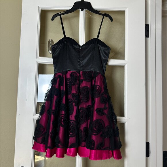 Vintage LOVE TEASE Satin Party Cocktail Dress Size 1 - Picture 6 of 10